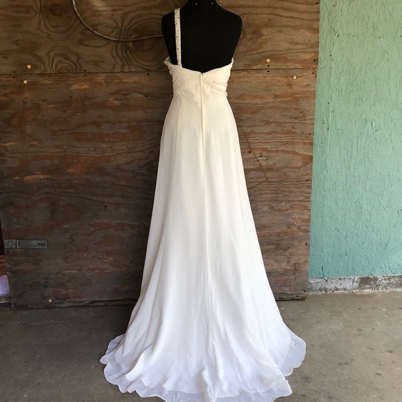 🆕 Destiny gown style #11531 - Picture 7 of 8